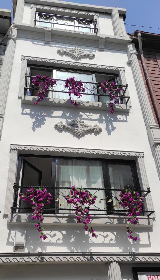 Hotel Estambul Esterno foto